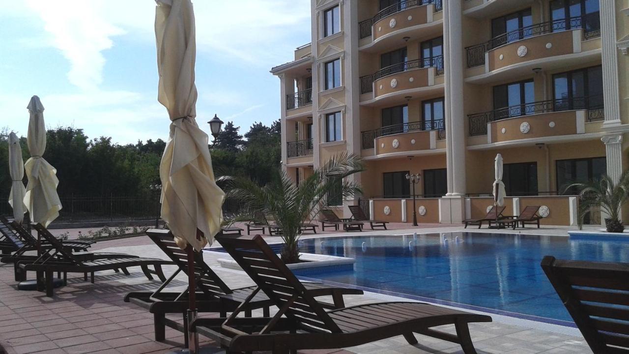 Flora Beach Private Aparthotel Pomorie Luaran gambar