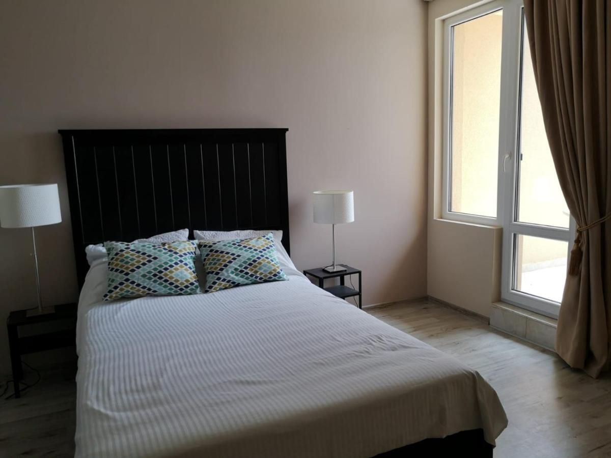Flora Beach Private Aparthotel Pomorie Luaran gambar