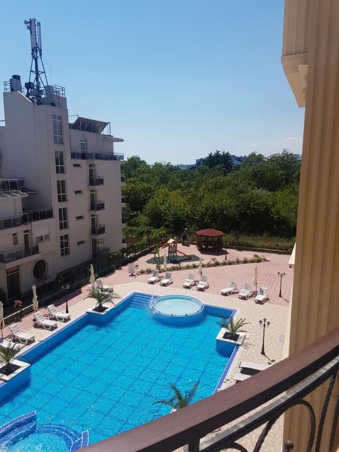 Flora Beach Private Aparthotel Pomorie Luaran gambar