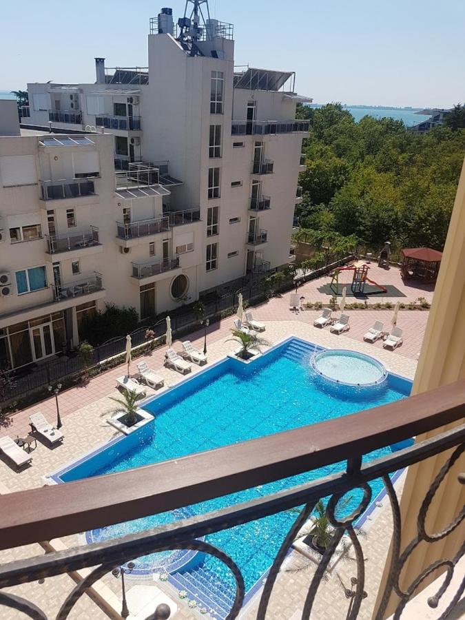 Flora Beach Private Aparthotel Pomorie Luaran gambar