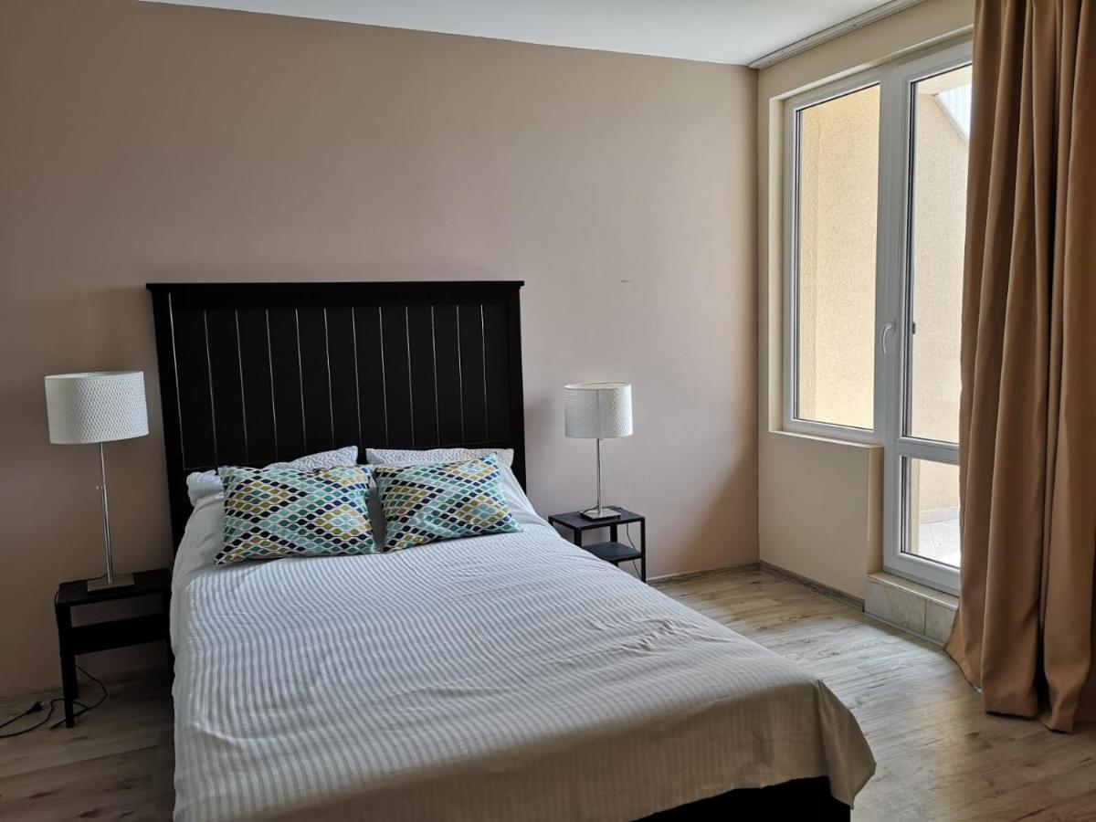 Flora Beach Private Aparthotel Pomorie Luaran gambar