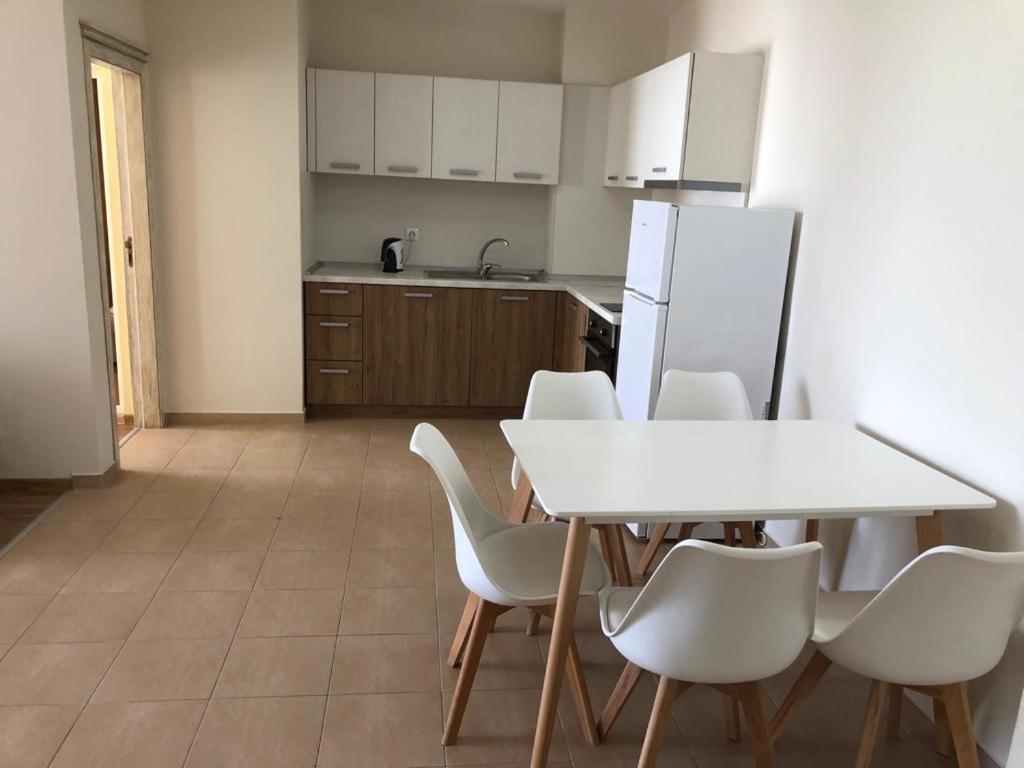 Flora Beach Private Aparthotel Pomorie Luaran gambar
